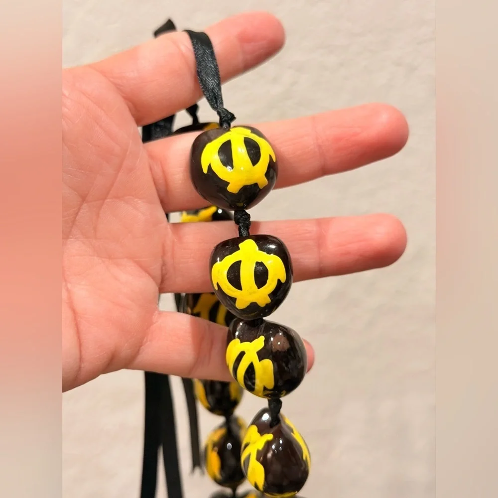 3 Hawaiian Leí Style Kukui Nut Bead Necklace, 1 Painted Yellow turtle & 2 brown